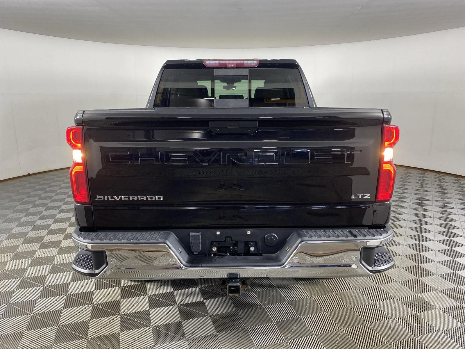 Used 2021 Black Metallic Chevrolet LTZ image 6