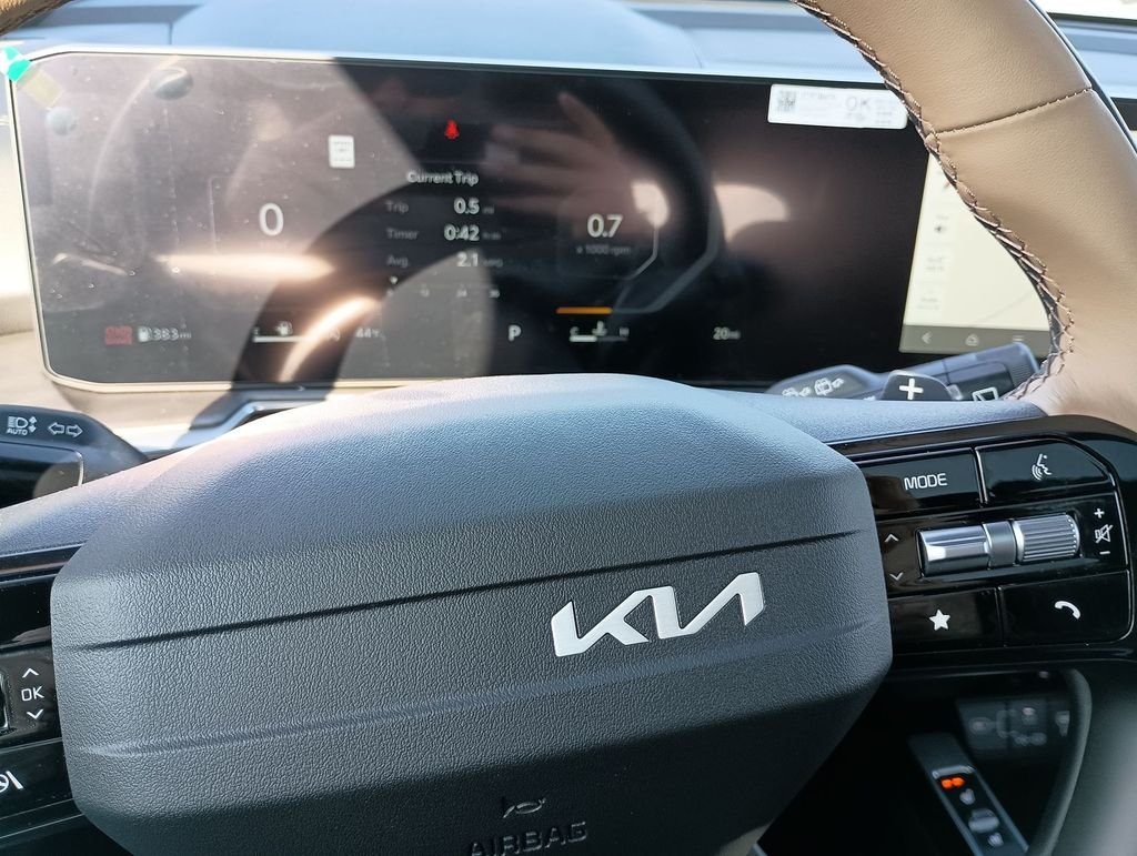 New 2026 Jungle Green Kia X-Line SX Prestige AWD image 21