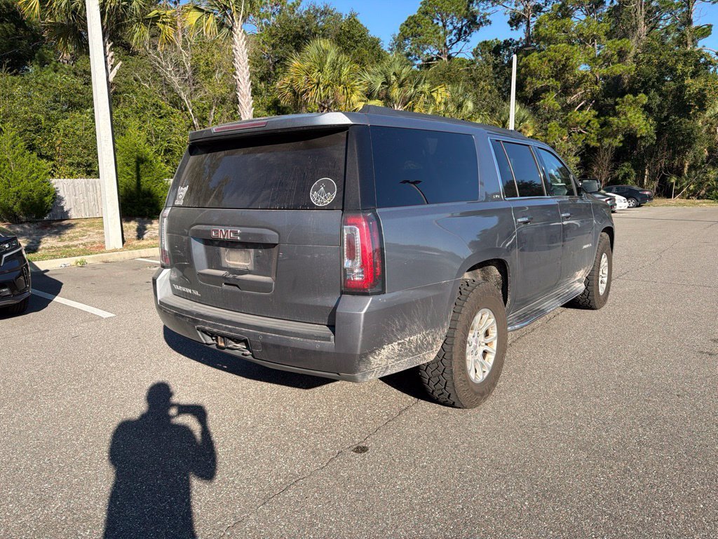 Used 2020 Satin Steel Metallic GMC SLT image 4