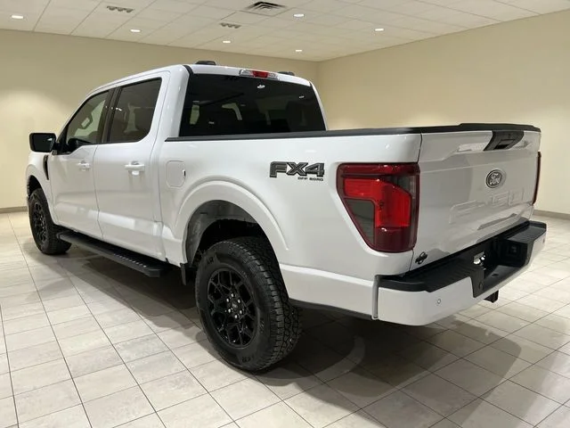New 2026 White Ford XLT image 3
