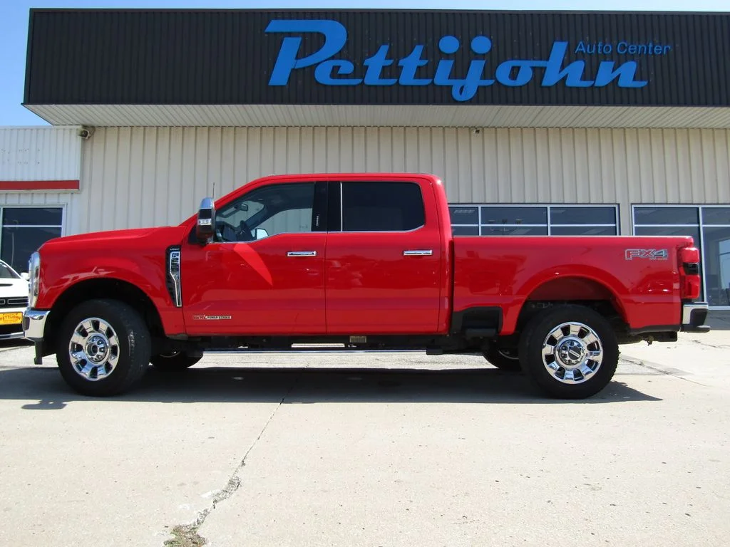 Used 2026 Red Ford Lariat image 11