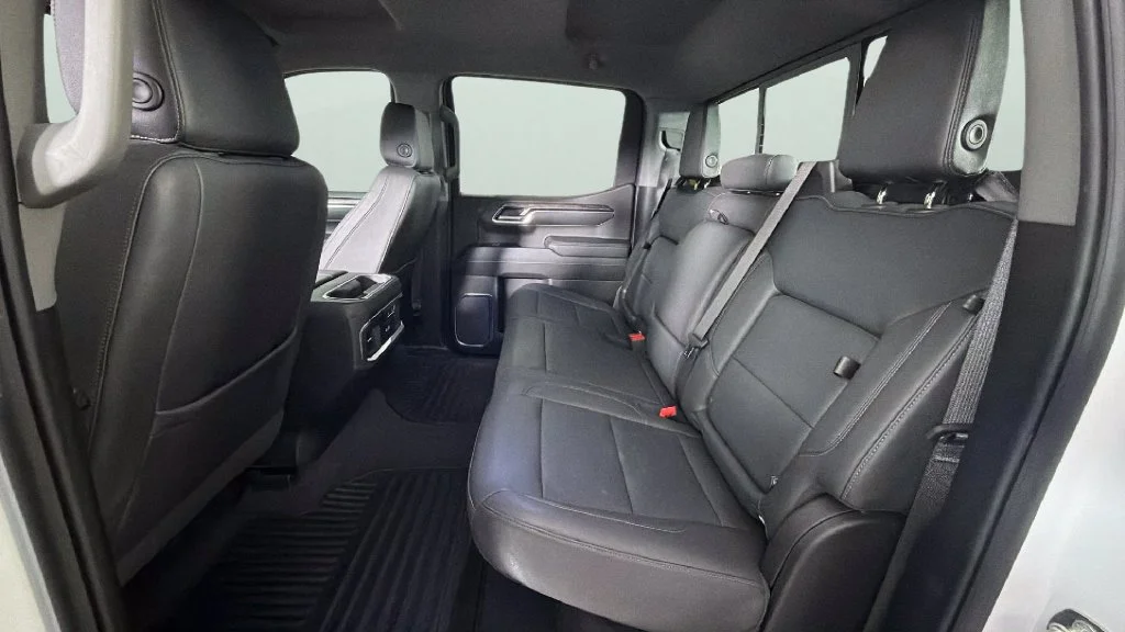 2024 Chevrolet Silverado 1500 LTZ - Photo 28