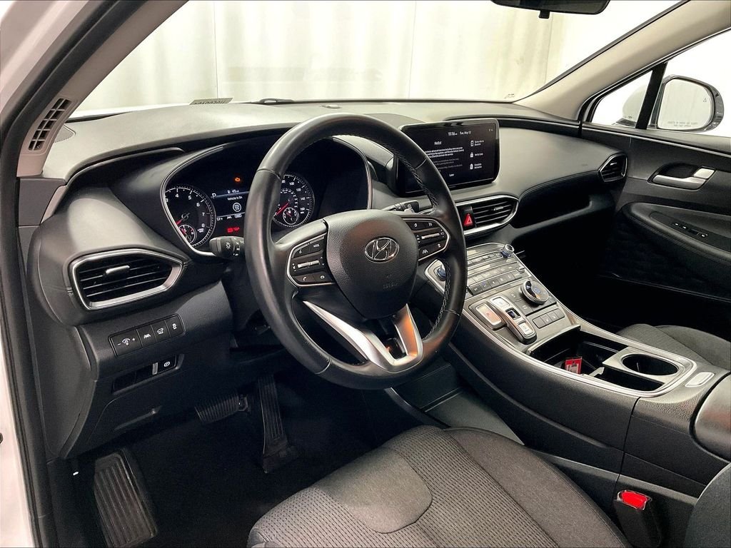 Used 2023 White Hyundai SEL image 8