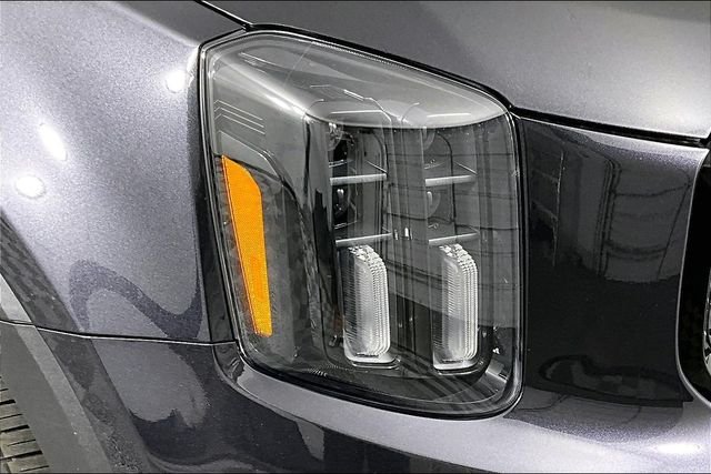Used 2025 Gray Kia SX-Prestige X-Line image 31