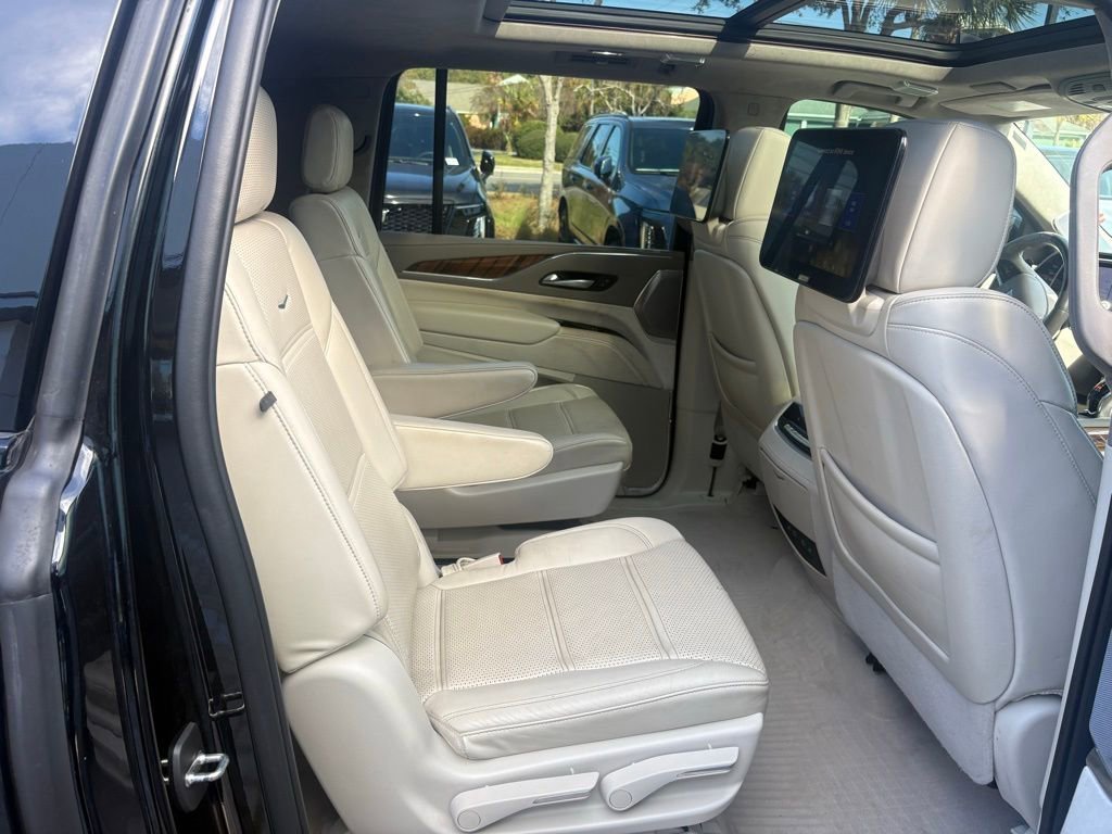 2022 Cadillac Escalade ESV Sport Platinum - Photo 16