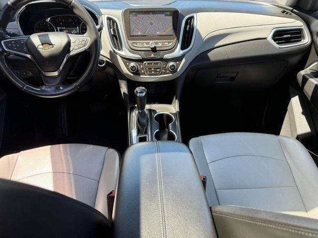Used 2018 SUMMIT WHITE Chevrolet Premier image 11