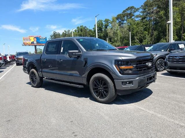 New 2026 Carbonized Gray Metallic Ford XLT image 32