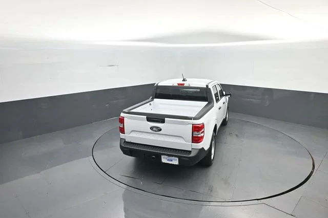 New 2026 Oxford White Ford XL image 29