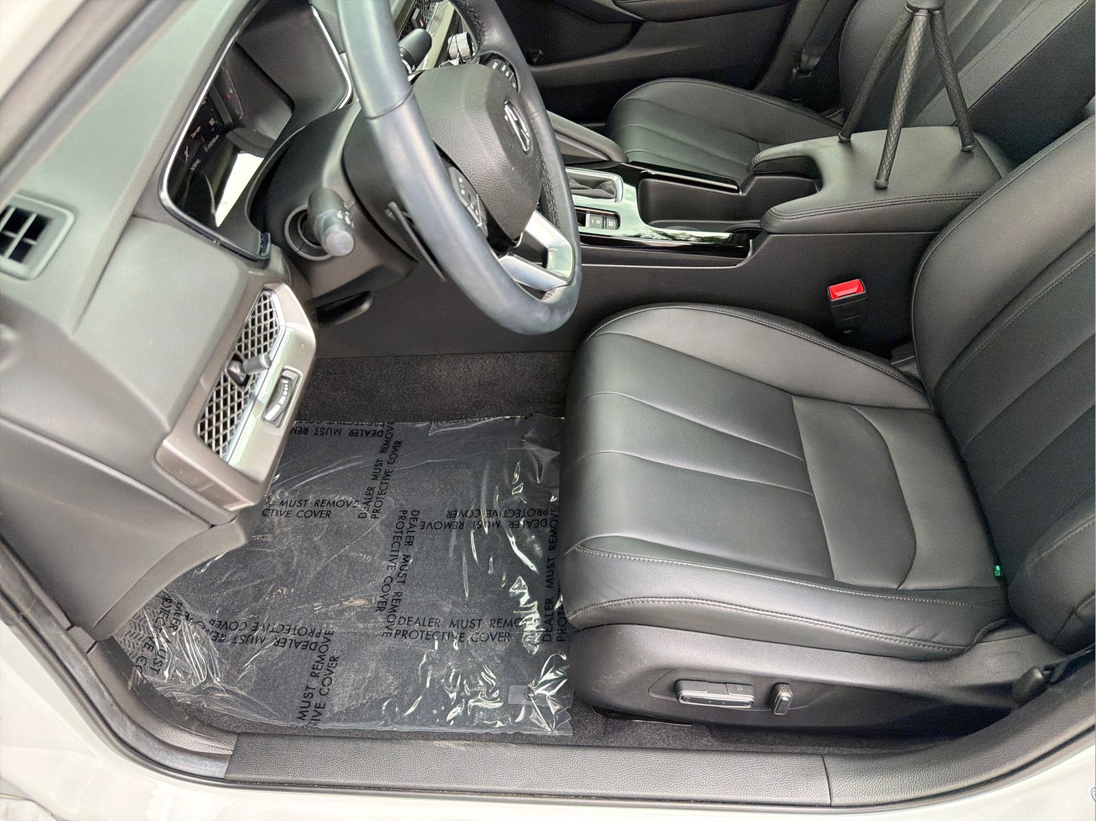 Used 2024 Platinum White Pearl Acura Base image 26