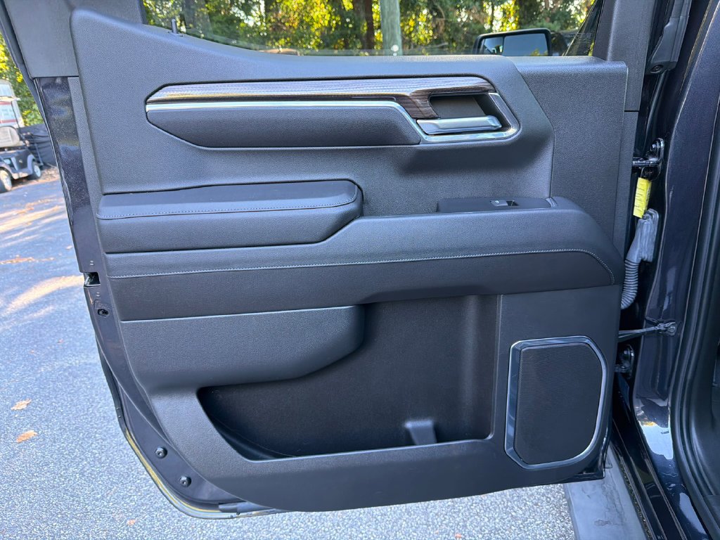 2023 Chevrolet Silverado 1500 RST - Photo 21