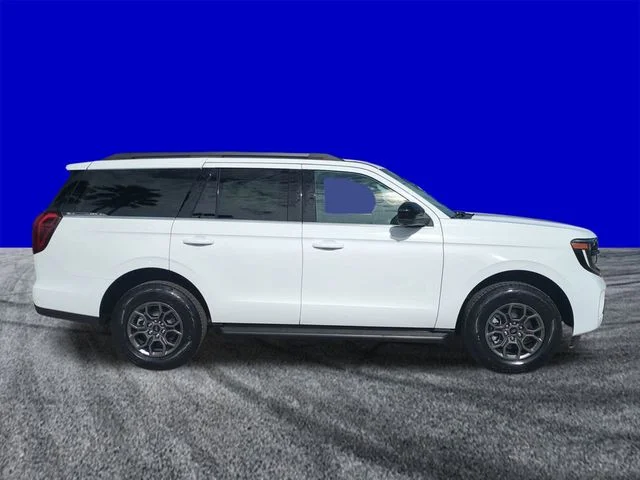 New 2026 Oxford White Ford Active image 3