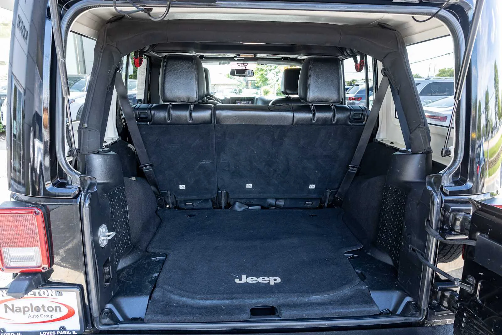 Used 2016 Black Clearcoat Jeep 75th Anniversary image 32