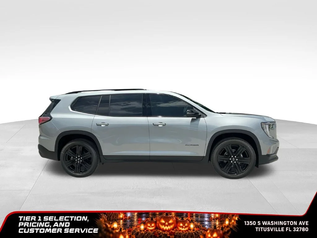 New 2026 Sterling Metallic GMC Elevation image 16