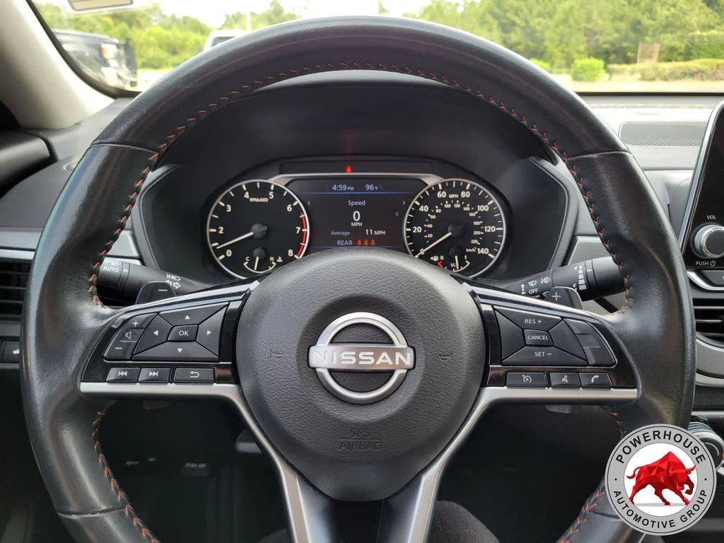 Used 2024 Black Nissan 2.5 SR image 31