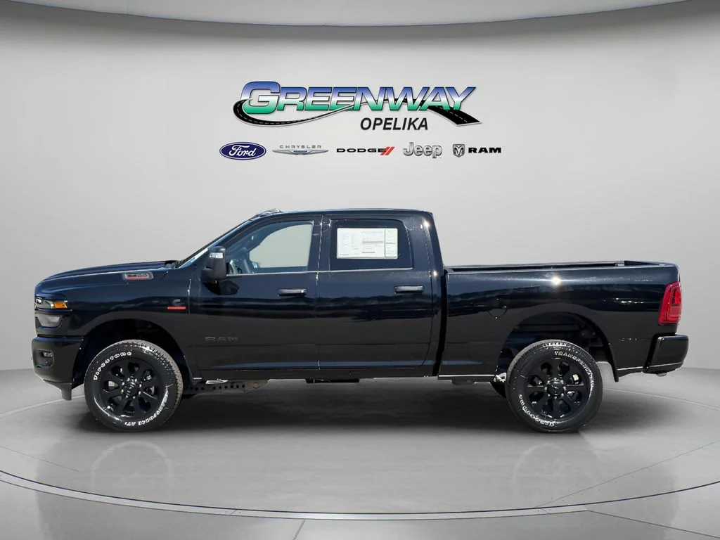 New 2025 Diamond Black Crystal Pearlcoat RAM Big Horn image 6