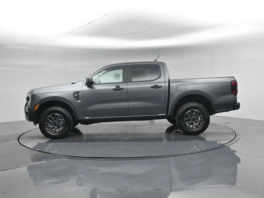 New 2026 Carbonized Gray Metallic Ford XLT image 26