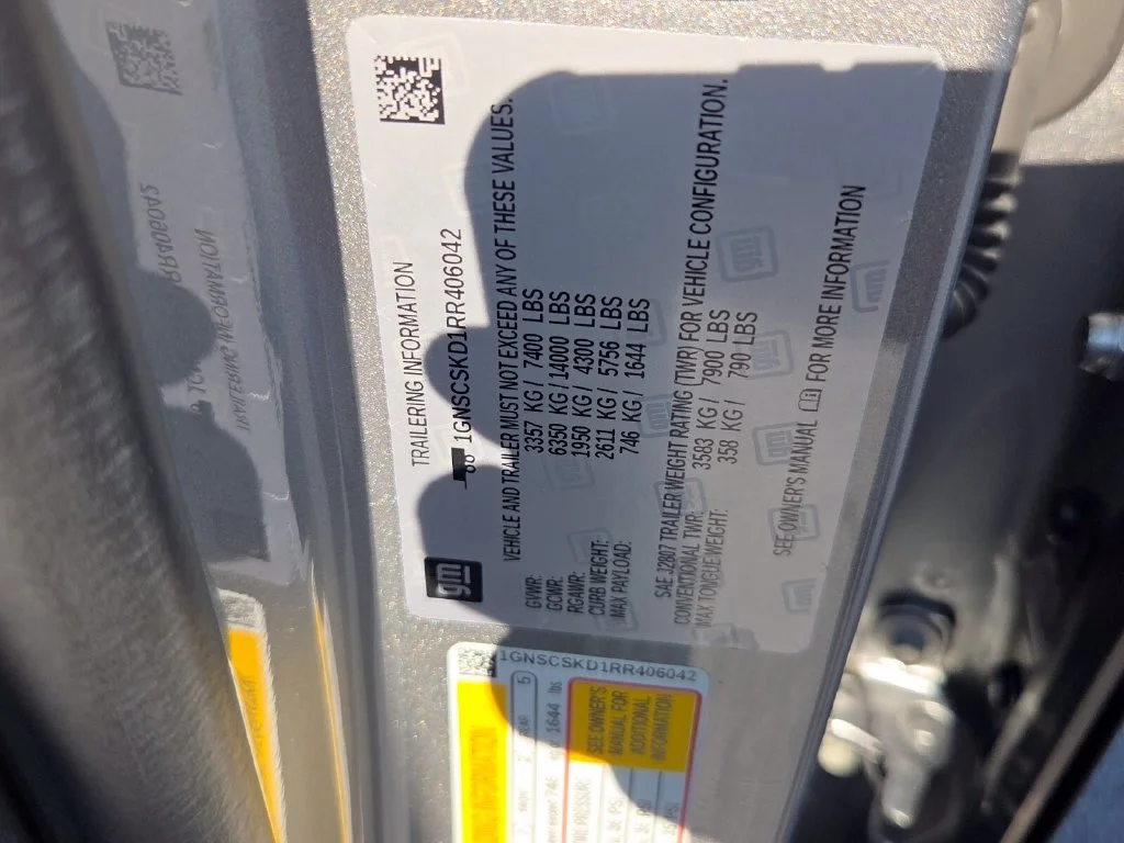 Used 2024 Sterling Gray Metallic Chevrolet Premier image 8