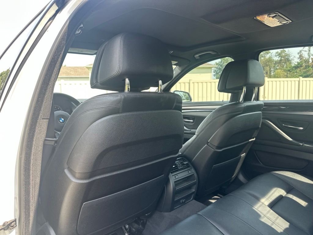 Used 2014 Alpine White BMW 535i xDrive image 22