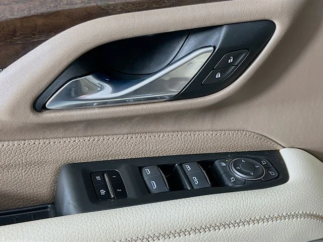 Used 2021 Blue GMC Denali image 9