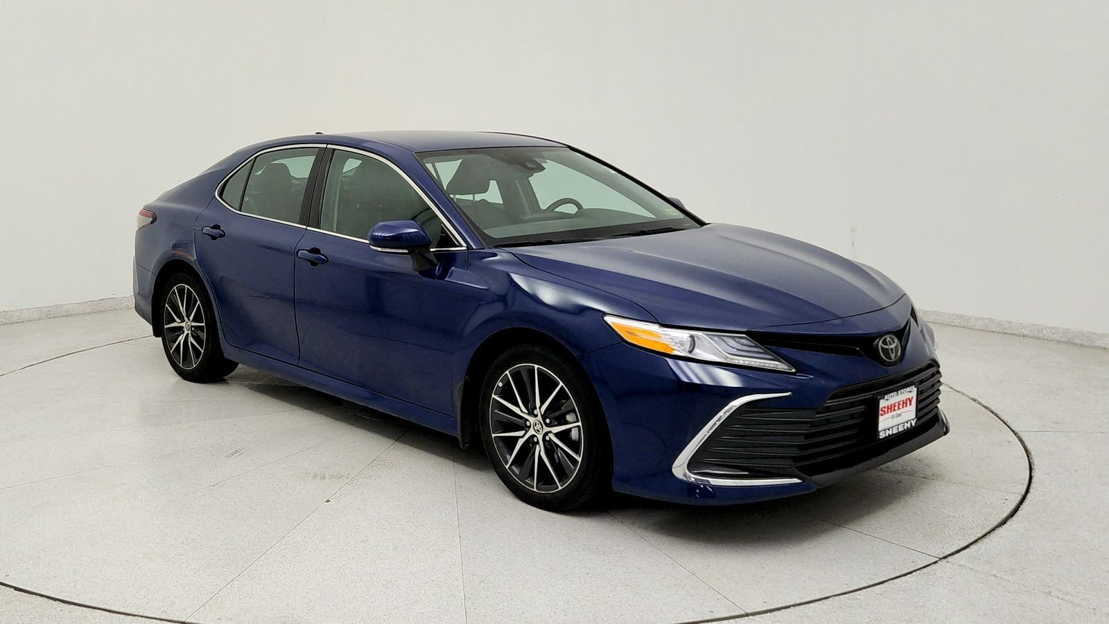 Used 2024 Blue Toyota XLE image 1