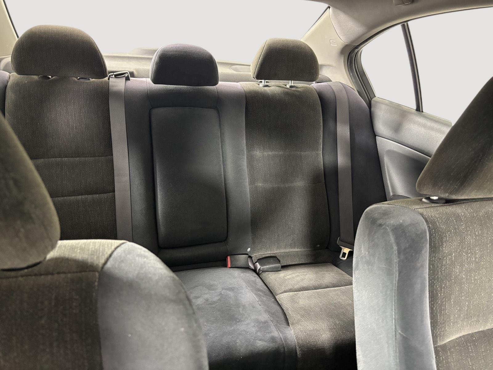 Used 2009 Polished Metal Metallic Honda LX image 4