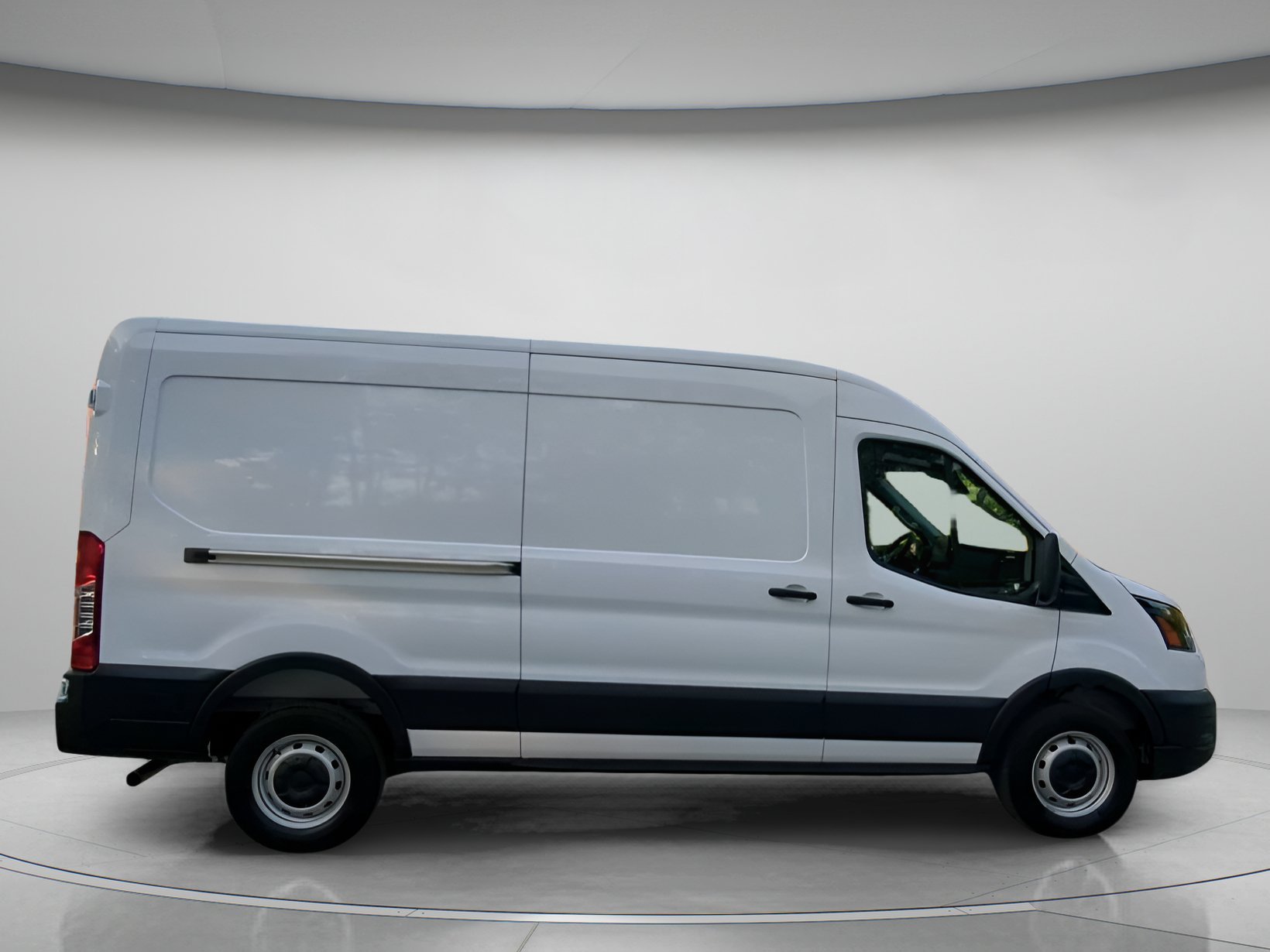 New 2026 Oxford White Ford Cargo Van image 29