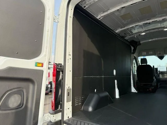 New 2026 Oxford White Ford Cargo Van image 8