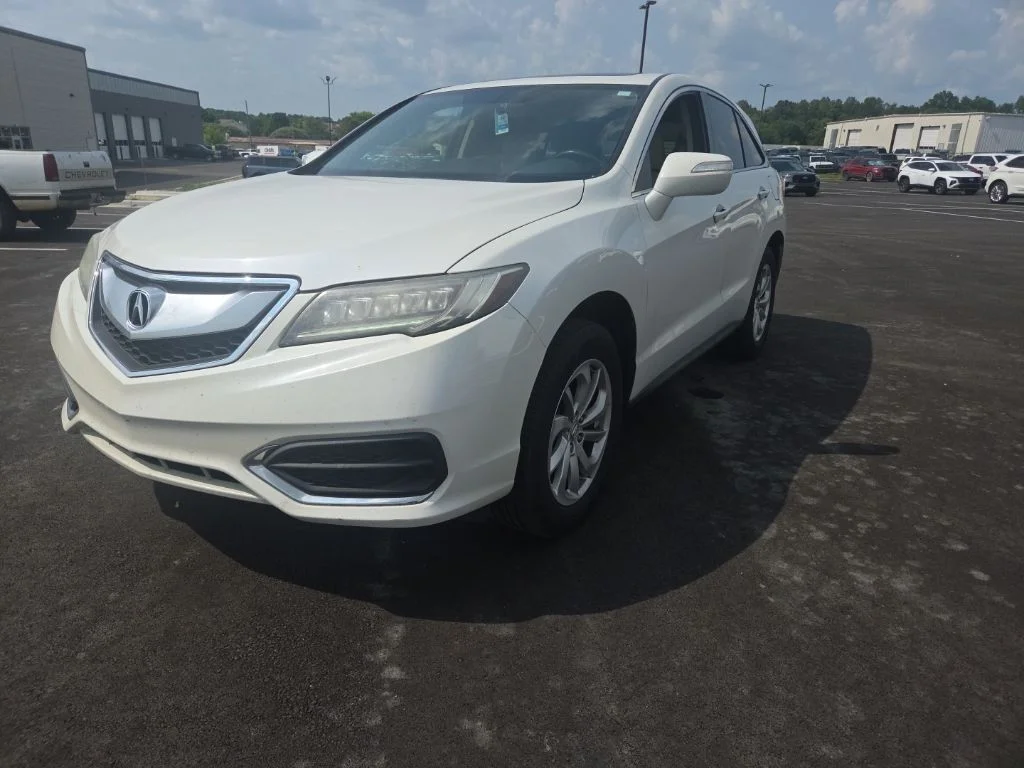 Used 2016  Acura Base image 3