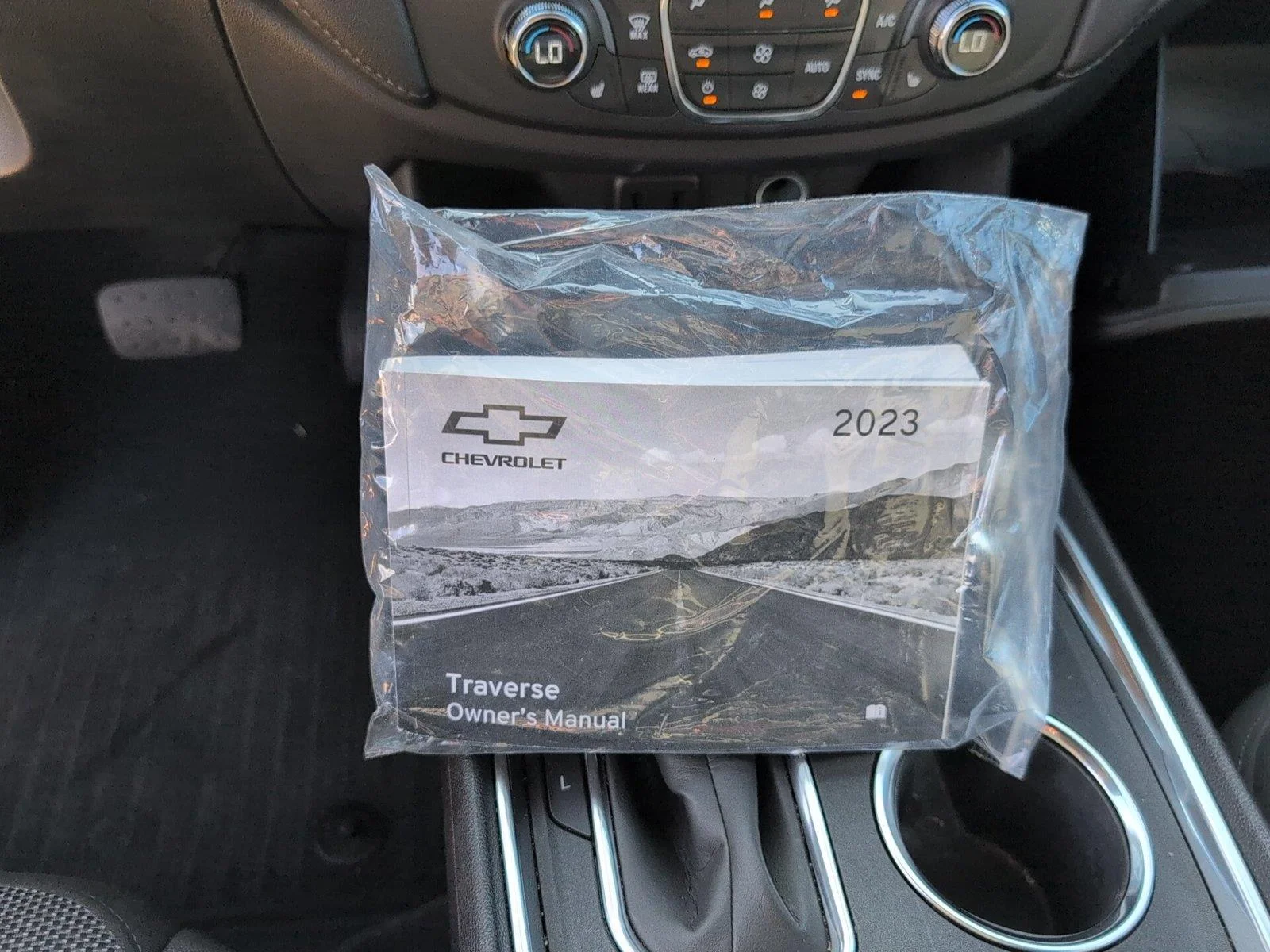 Used 2023 Radiant Red Tintcoat Chevrolet LT Cloth image 38