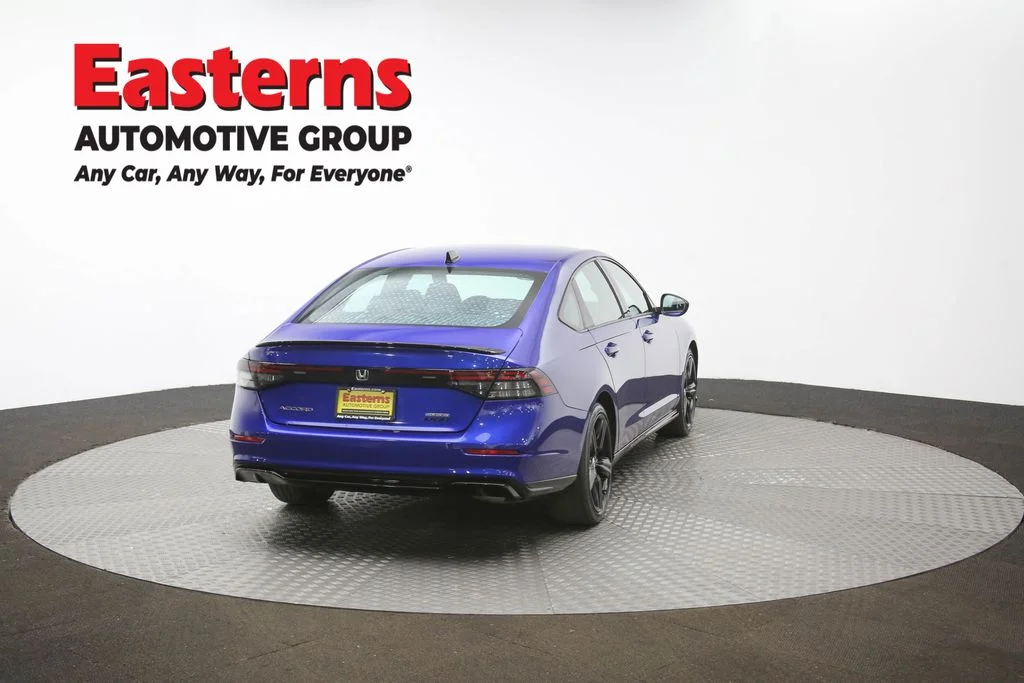Used 2025 Blue Honda Sport-L image 40
