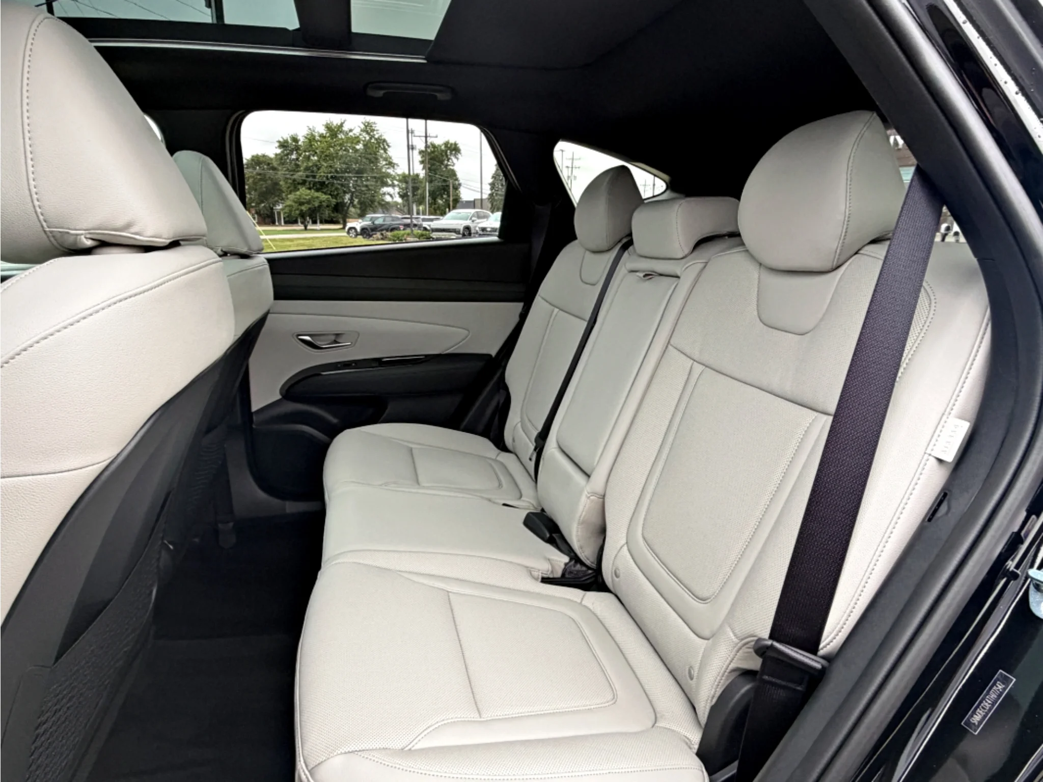 New 2026 Phantom Black Hyundai Limited image 23