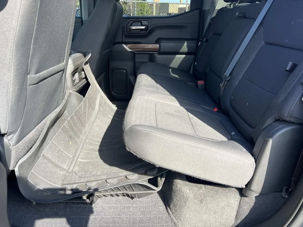 Used 2020 SHADOW GRAY METALLIC Chevrolet RST image 11