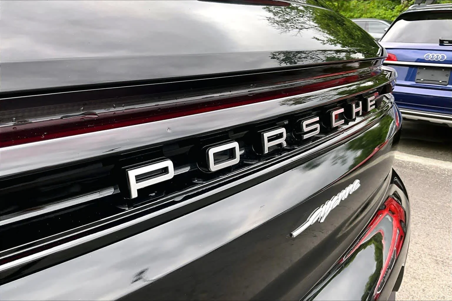Used 2024 Black Porsche  image 31