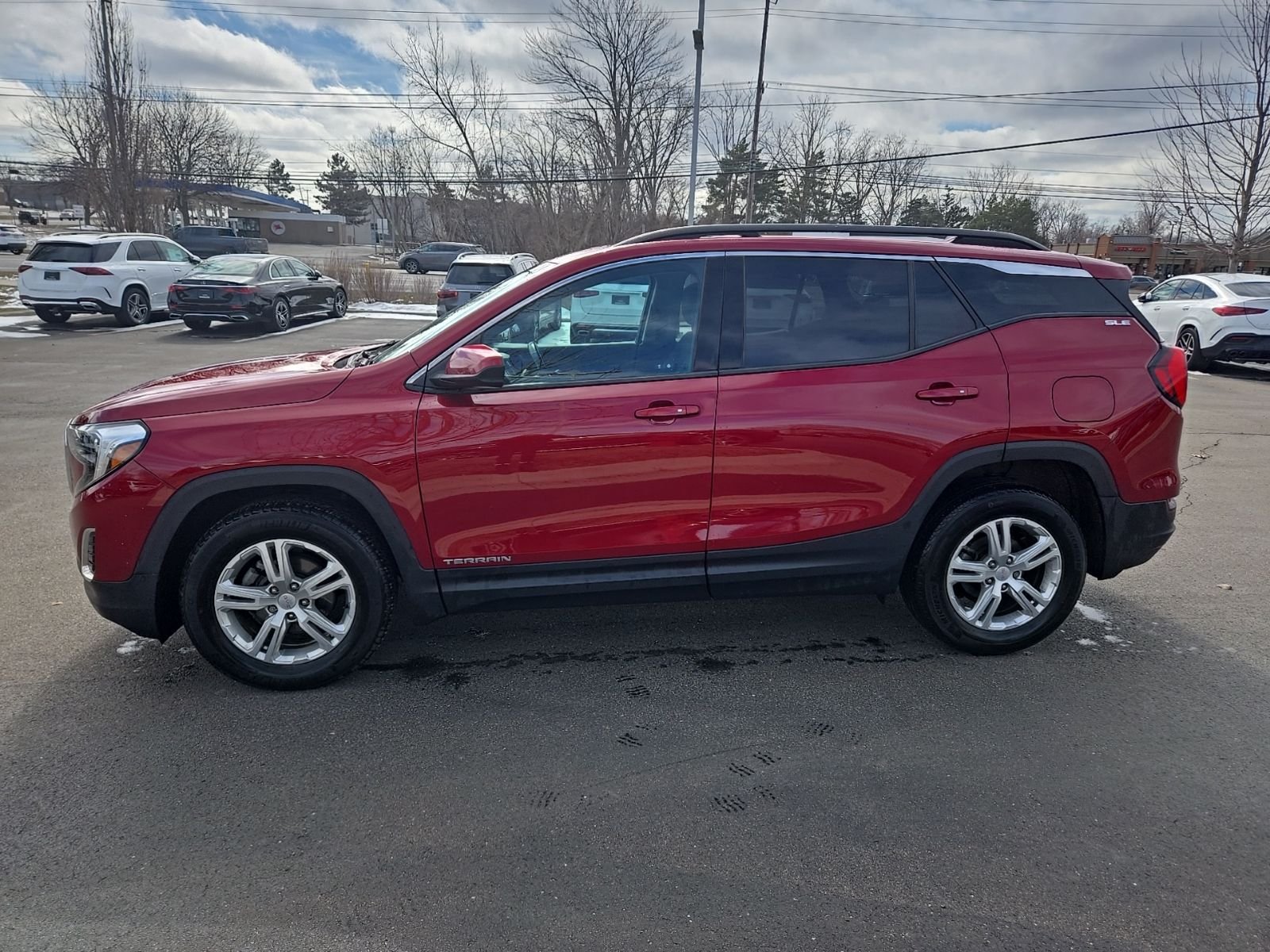 Used 2020 GMC Terrain SLE with VIN 3GKALTEV8LL182561 for sale in Novi, MI