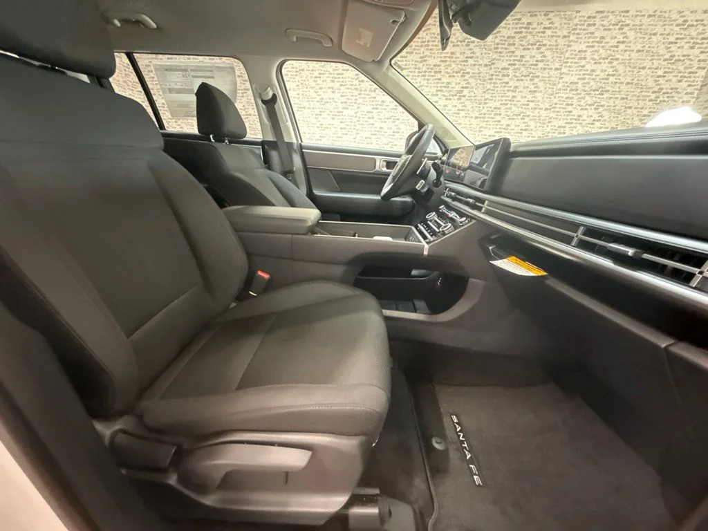 New 2027 Serenity White Hyundai SE image 12