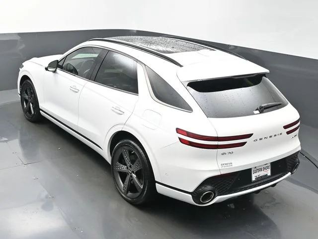 Used 2025 White Genesis 3.5T Sport image 40