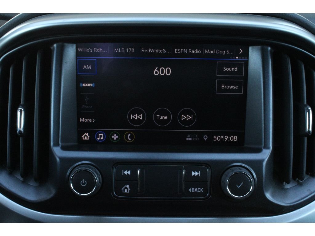 Used 2022 Summit White Chevrolet LT image 12