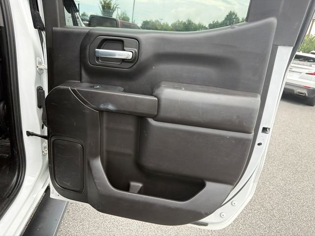 Used 2023 White Chevrolet WT image 16