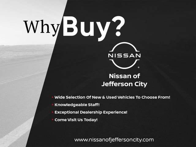 Used 2025 White Nissan SV image 3