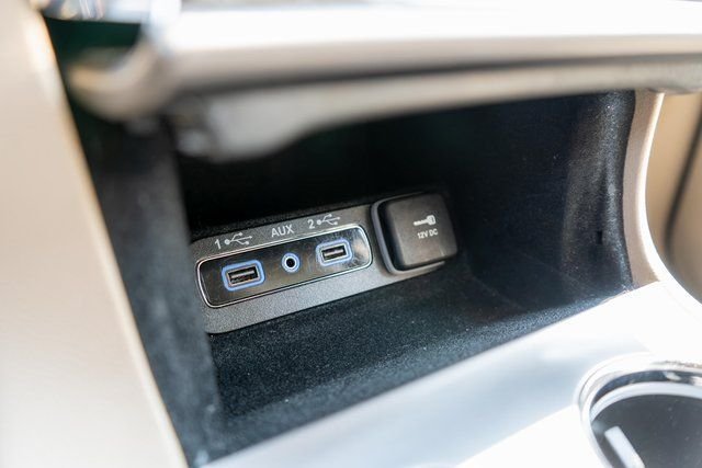 Used 2021 White Jeep Limited image 32