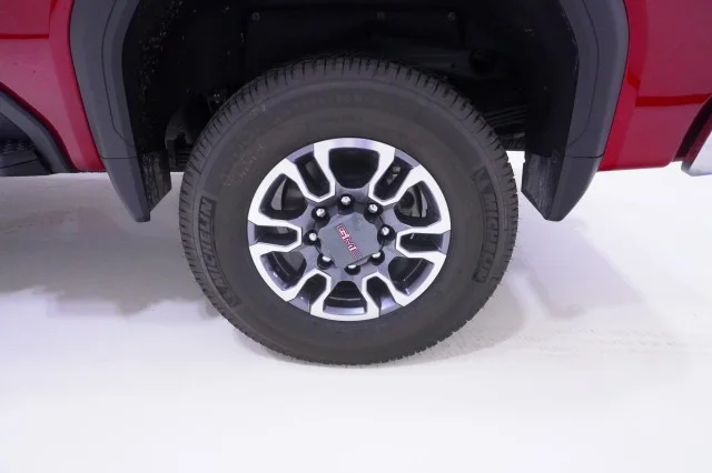 2026 GMC Sierra 2500HD SLT - Photo 13