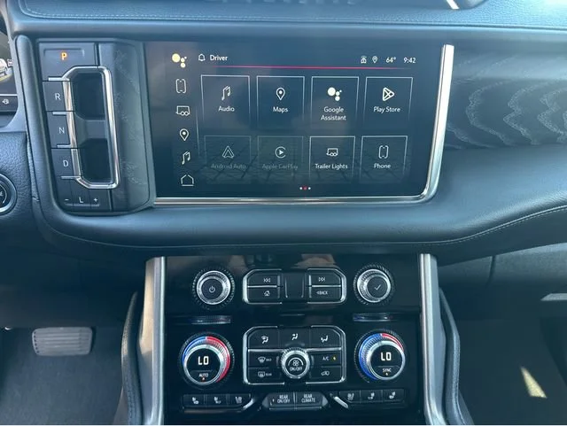 2023 GMC Yukon Denali - Photo 20