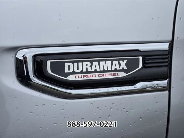 Used 2022 Quicksilver Metallic GMC SLE image 9