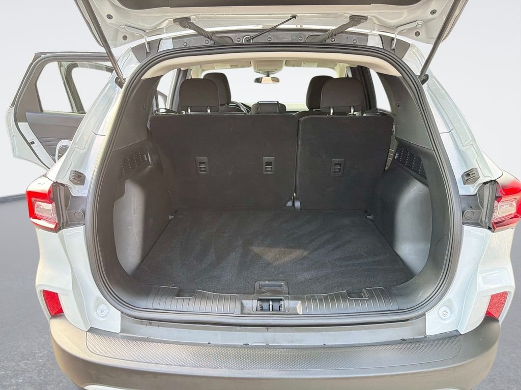 Used 2025 Silver Ford Active image 12