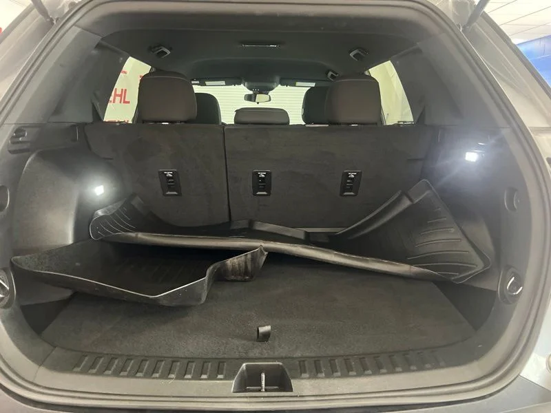 Used 2026 Gray Chevrolet LT image 8
