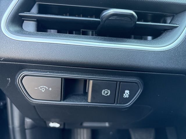 Certified Used 2025 Gray Kia LX image 23