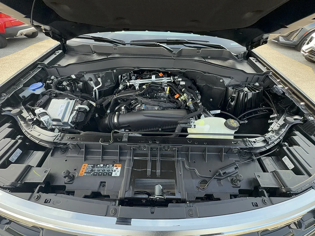 New 2026 Carbonized Gray Metallic Ford Active image 29