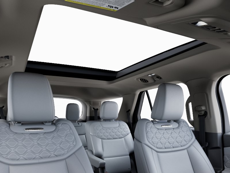 New 2027 Star White Metallic Tri-Coat Ford Platinum™ image 45