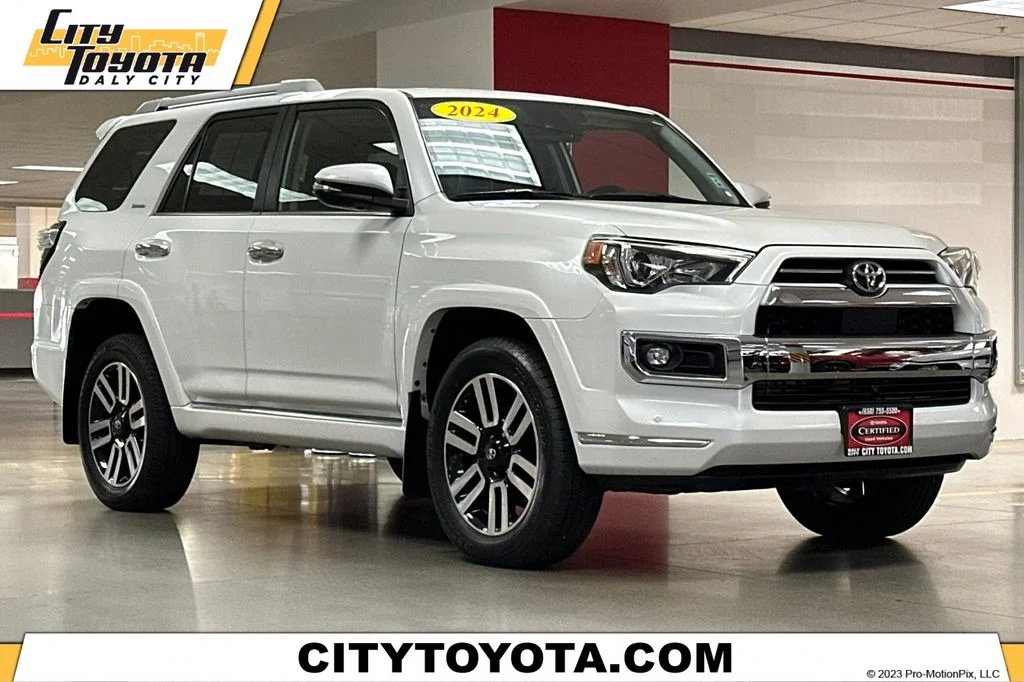 2024 Toyota 4Runner Limited 4WD V6's photo