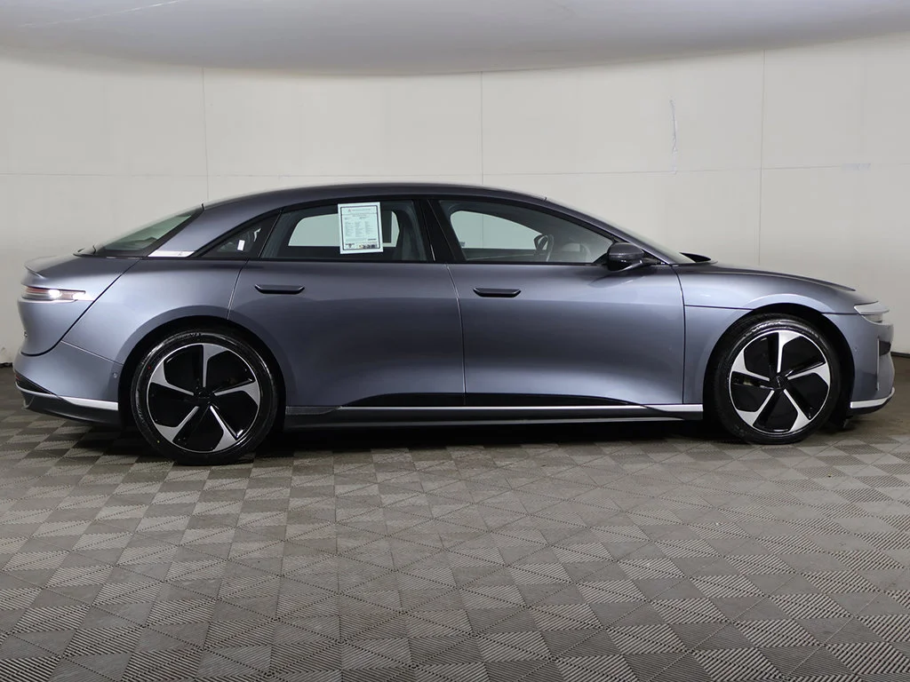 Used 2023 Blue Lucid Pure image 19